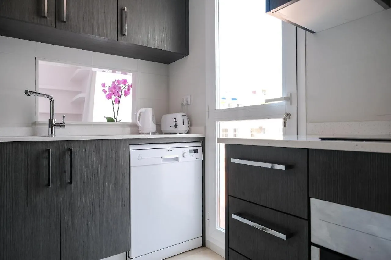 Sal Mar Suites Santa Eularia des Riu 2*,  Spanje